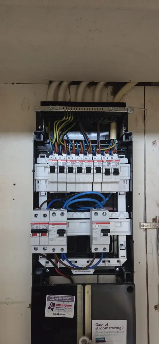 Bedrijfslogo Ouwehand Elektrotechniek