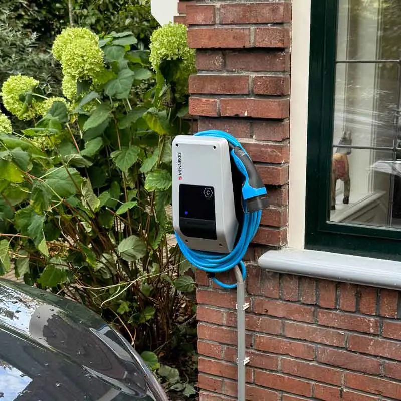 Bedrijfslogo P & E Installatietechniek