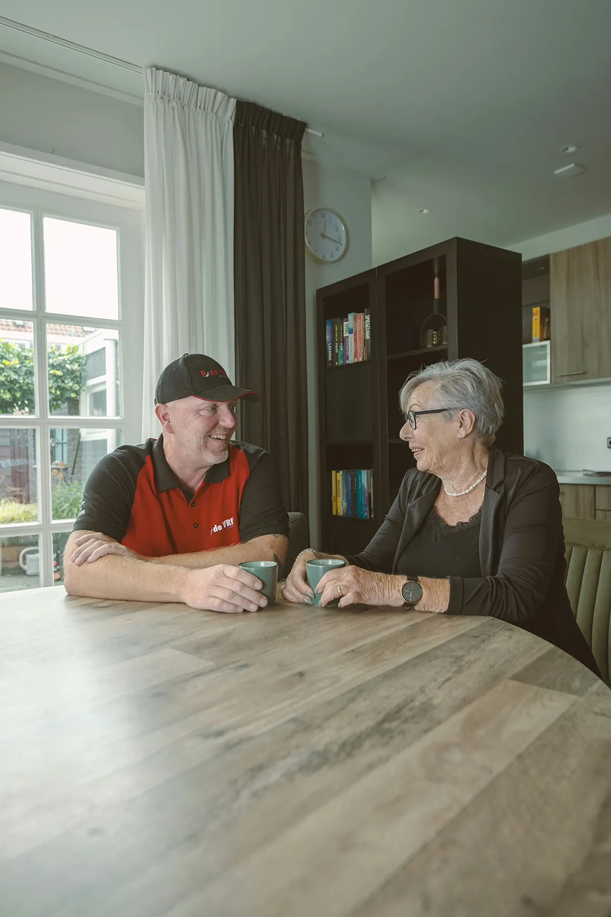 Bedrijfslogo P. De Vries Installatietechnieken B.V.