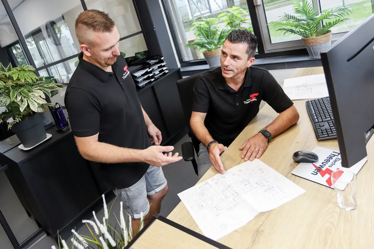 Bedrijfslogo Teeuwen Elektrotechniek