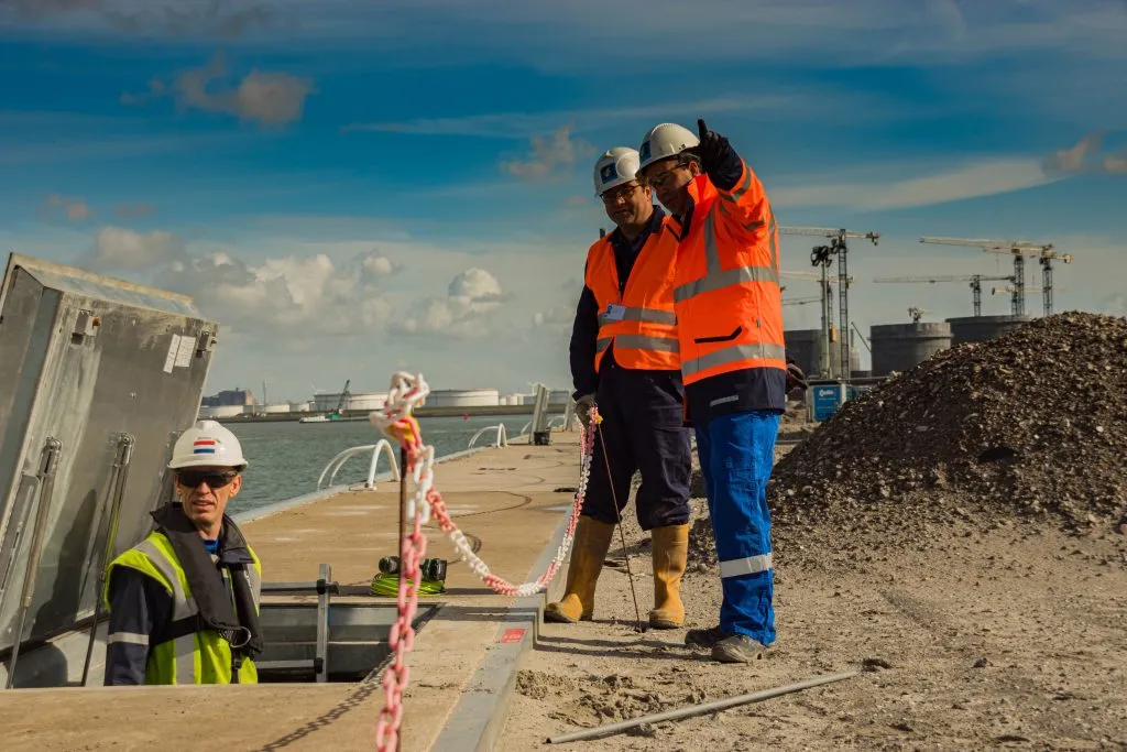 Bedrijfslogo Van Der Heide Bliksembeveiliging B.V.