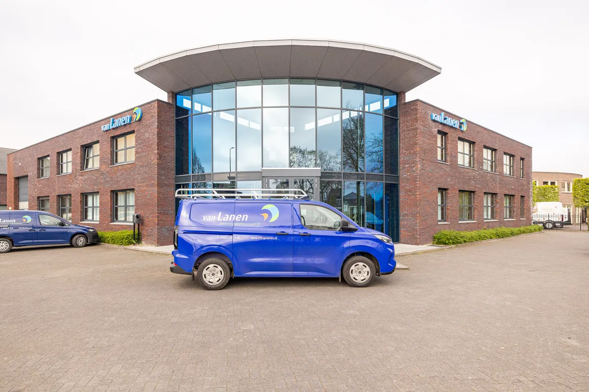 Bedrijfslogo Elektro-Installatiebedrijf Van Lanen B.V.