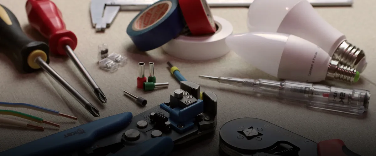 Bedrijfslogo HET Huis Elektra Techniek