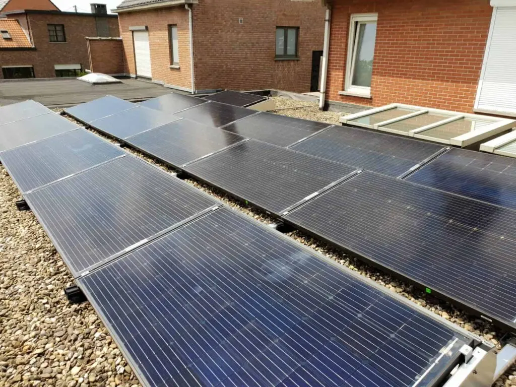 Hero foto Zonnepanelen laten installeren: wat kost het in 2026?