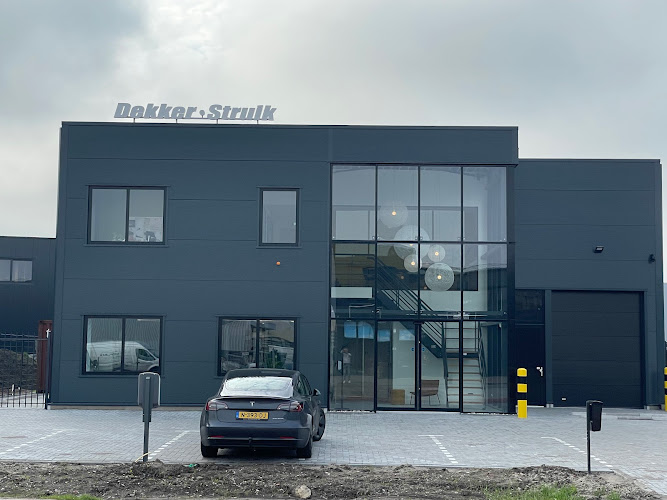 Bedrijfslogo Dekker Struik Installatietechniek B.V.